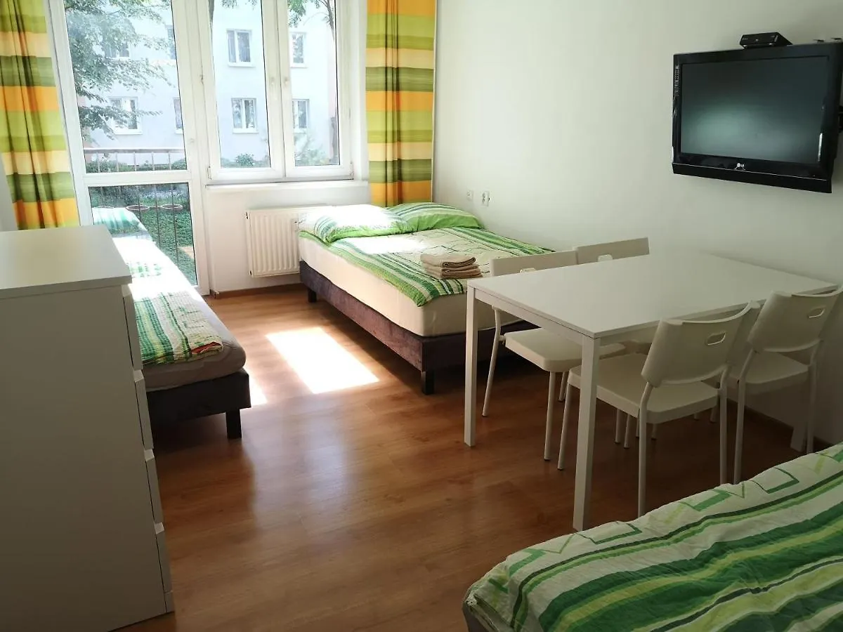 Apartamenty Asia Krakau 0*,  Polen